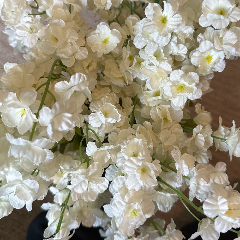 Elegant White Floral Arrangement, Faux Greenery